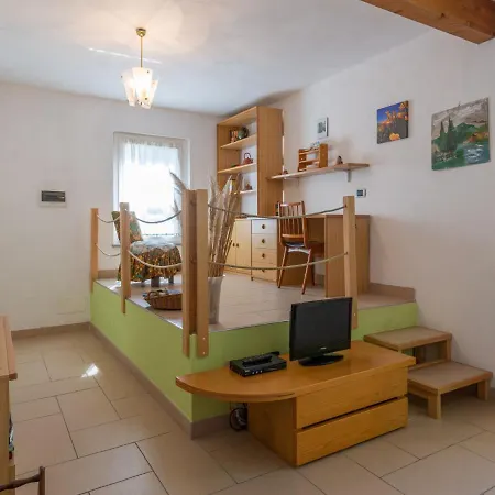 Elisabetta - Gla115 By Interhome *