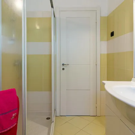 Elisabetta - Gla115 By Interhome Apartment *