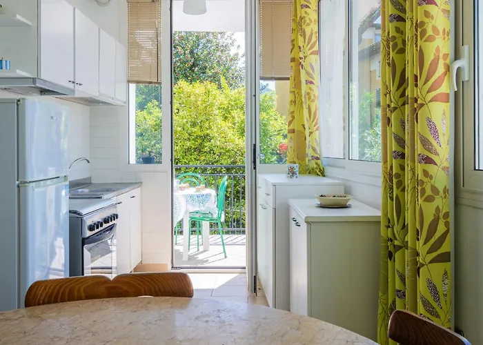 Elisabetta - Gla115 By Interhome Lägenhet